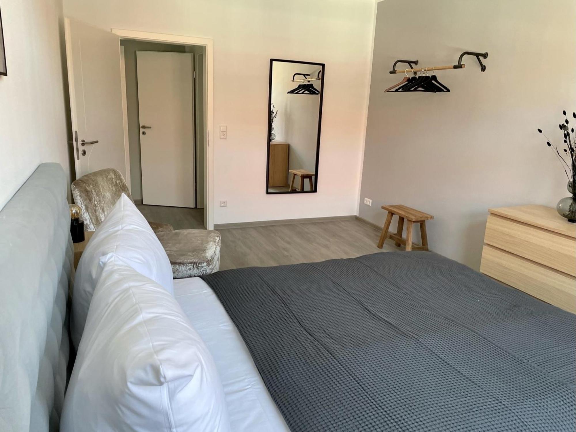 Discovair - Eisenach Karl14 - Vollausgestattete Apartments Mit Netflix In Der Fussgaengerzone الغرفة الصورة