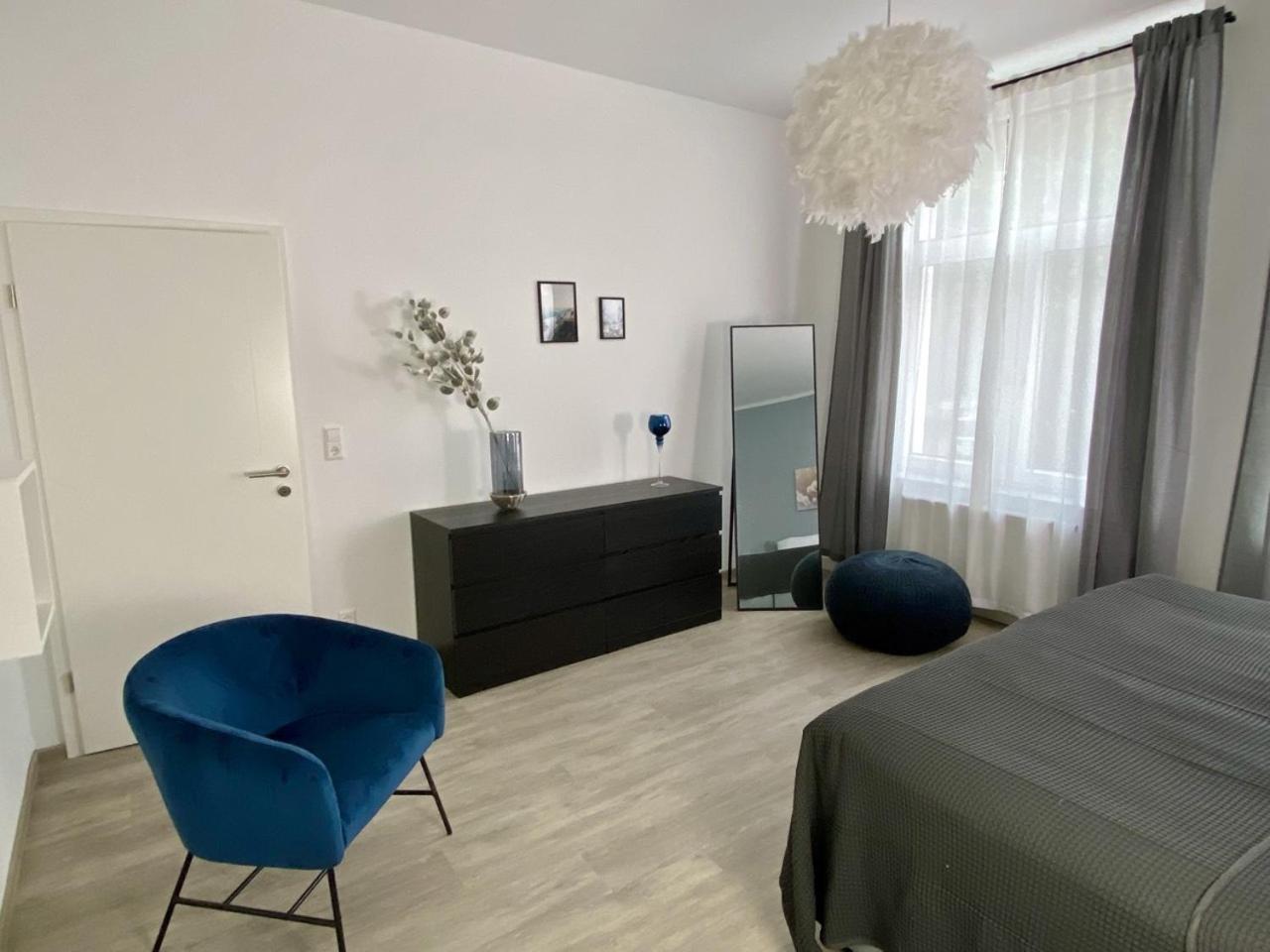 Discovair - Eisenach Karl14 - Vollausgestattete Apartments Mit Netflix In Der Fussgaengerzone الغرفة الصورة